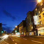 Aachener Stadthotel 호텔 2*