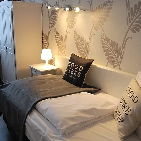 Krone | City-eurogress מלון 3*