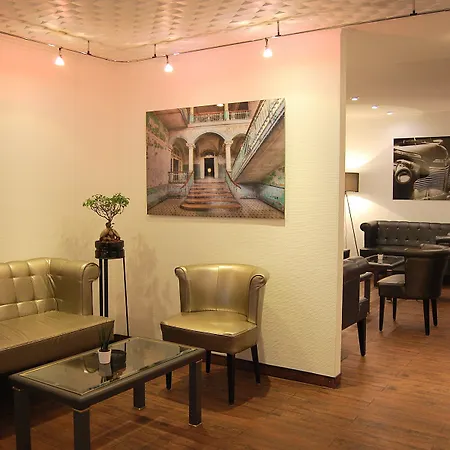 Aachener Stadthotel 2* אאכן
