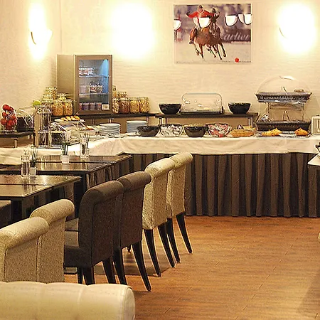 クローネ シティ ユーログレス ホテル