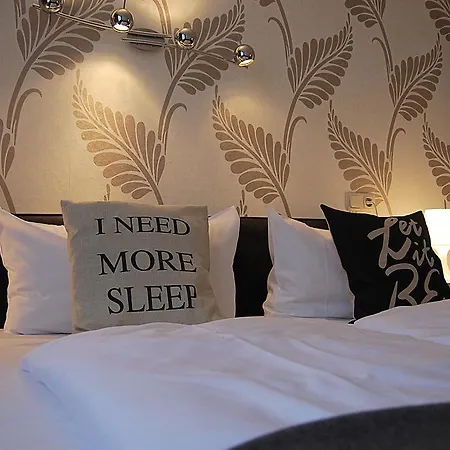 クローネ シティ ユーログレス ホテル