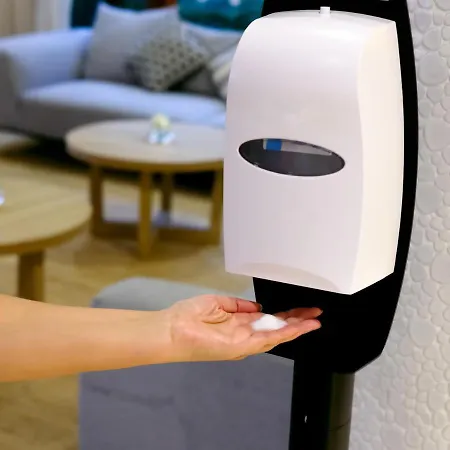 ホテル クローネ シティ ユーログレス